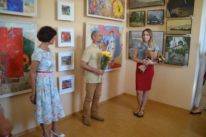 открытие выставки карти н Дарьи Богославцевой 2
