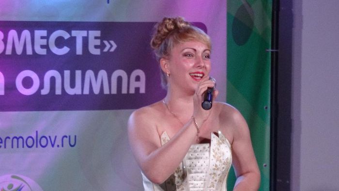 Юлия Андреева - лауреат I степени в номинации «Ретро-песня»
